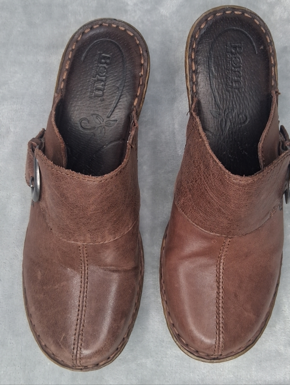 Born Strap Buckle Detail Clog Mule Slip On Shoes Mocha Brown Sz 9 - Picture 2 of 16
